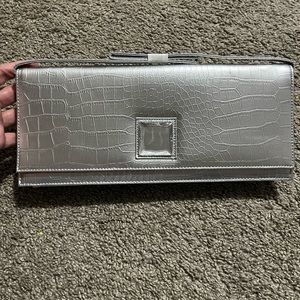 Paris Hilton clutch/ crossbody nwt